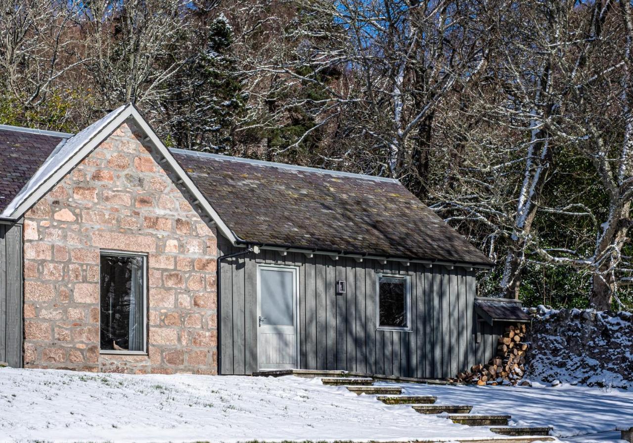 The Kennels Villa Ballogie Exterior photo
